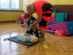 b_1024_768_0_00_images_2023_2024_Swietlica_ratownik_409313502_818983190029631_1564076796935381681_n